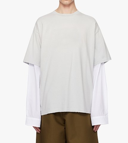 Fake two-piece T-shirt